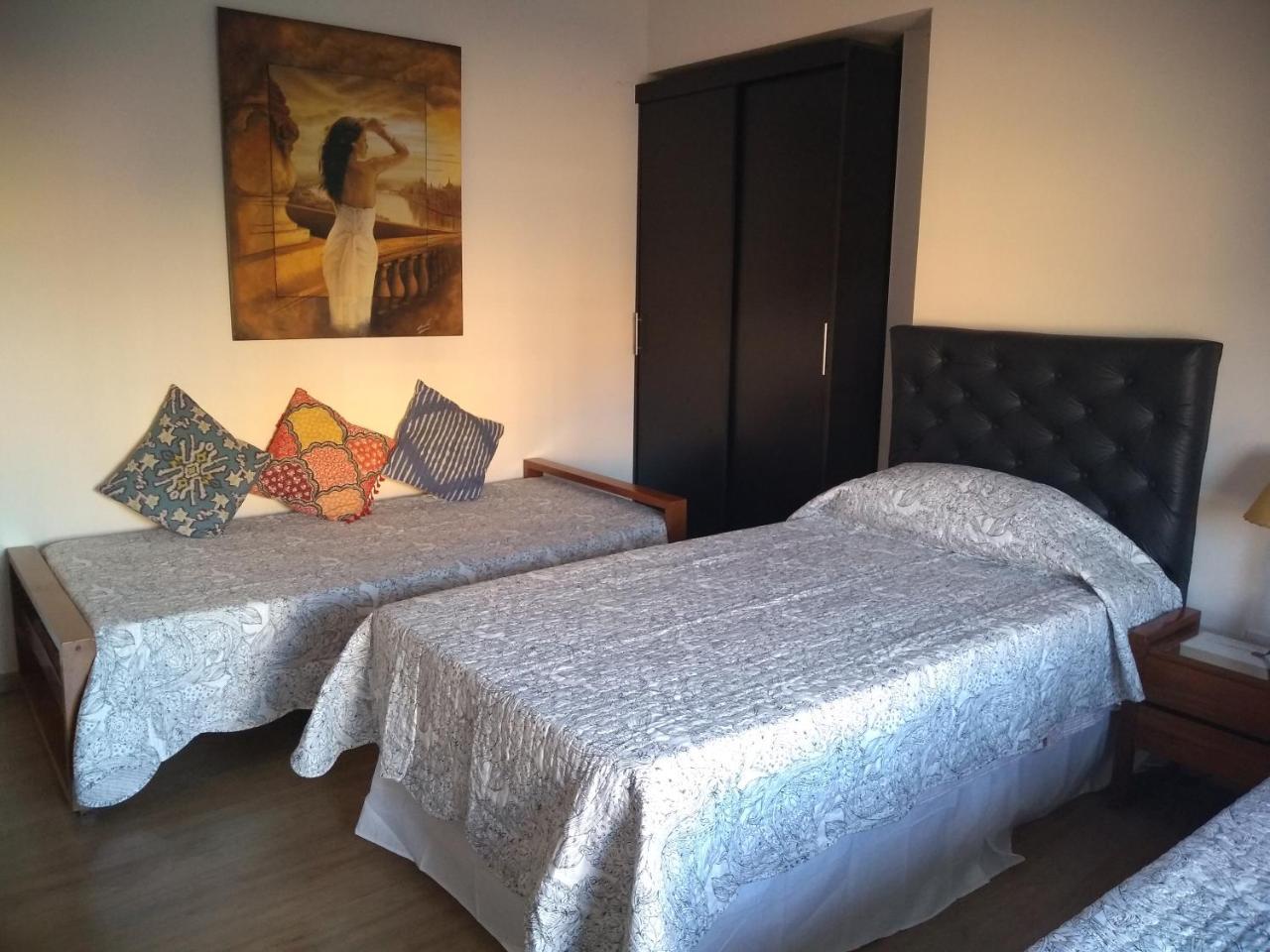 Monoambiente Diaz Velez Apartment บัวโนสไอเรส ภายนอก รูปภาพ